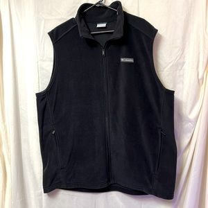 Columbia fleece vest